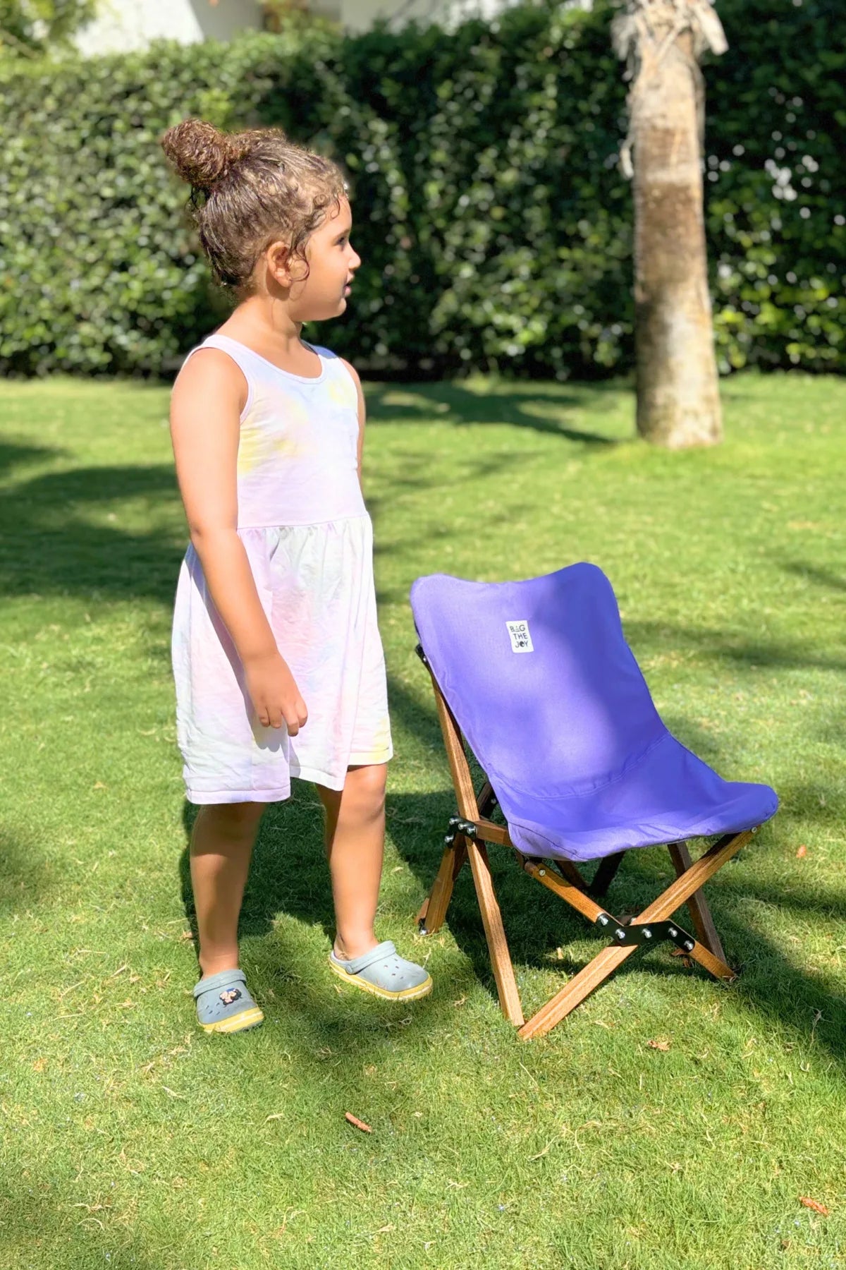 BAG THE JOY KIDS KATLANIR AHŞAP KAMP & BAHÇE SANDALYESİ KAHVERENGİ İSKELET –MOR KILIF