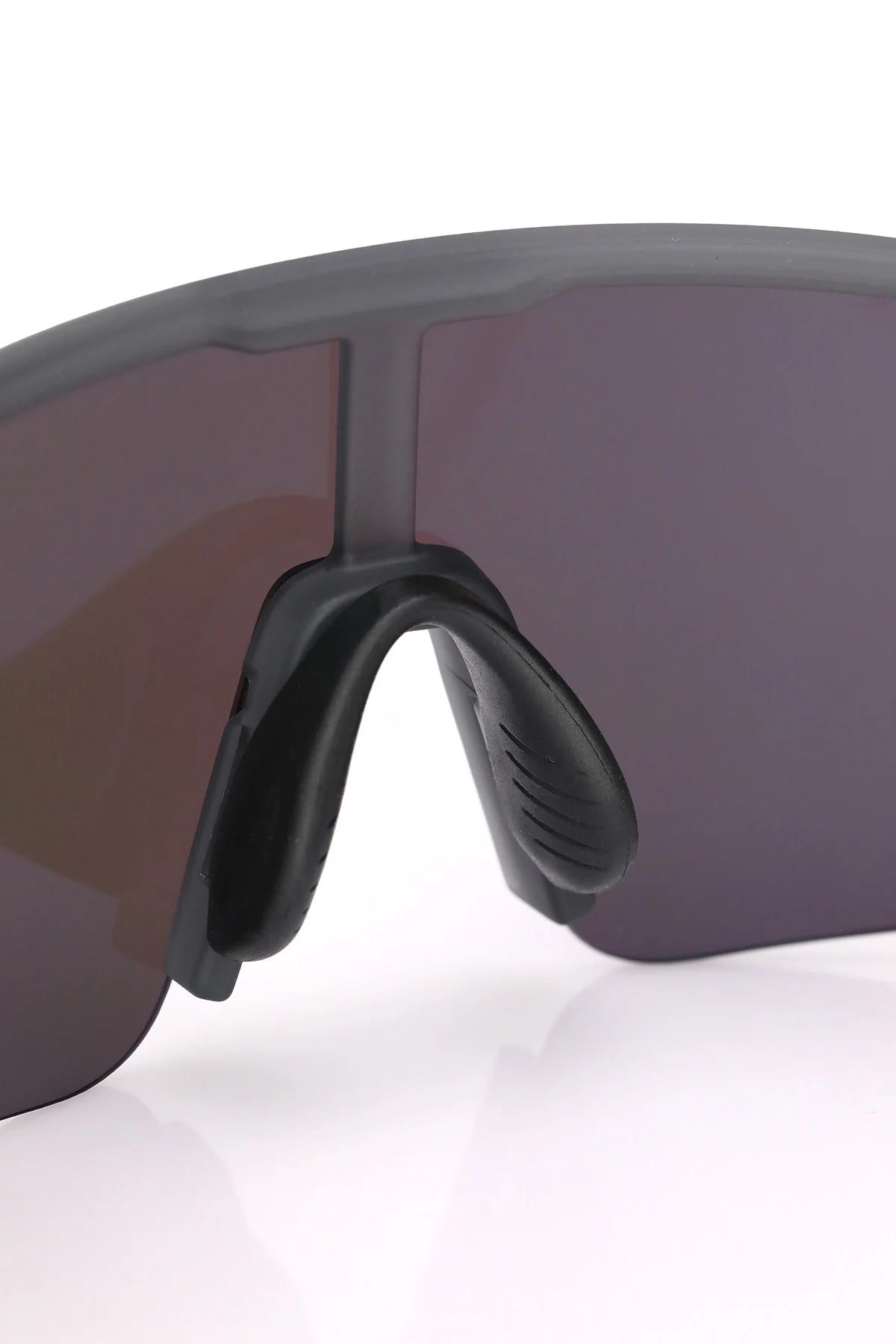 FOCUS ON Vortex Half