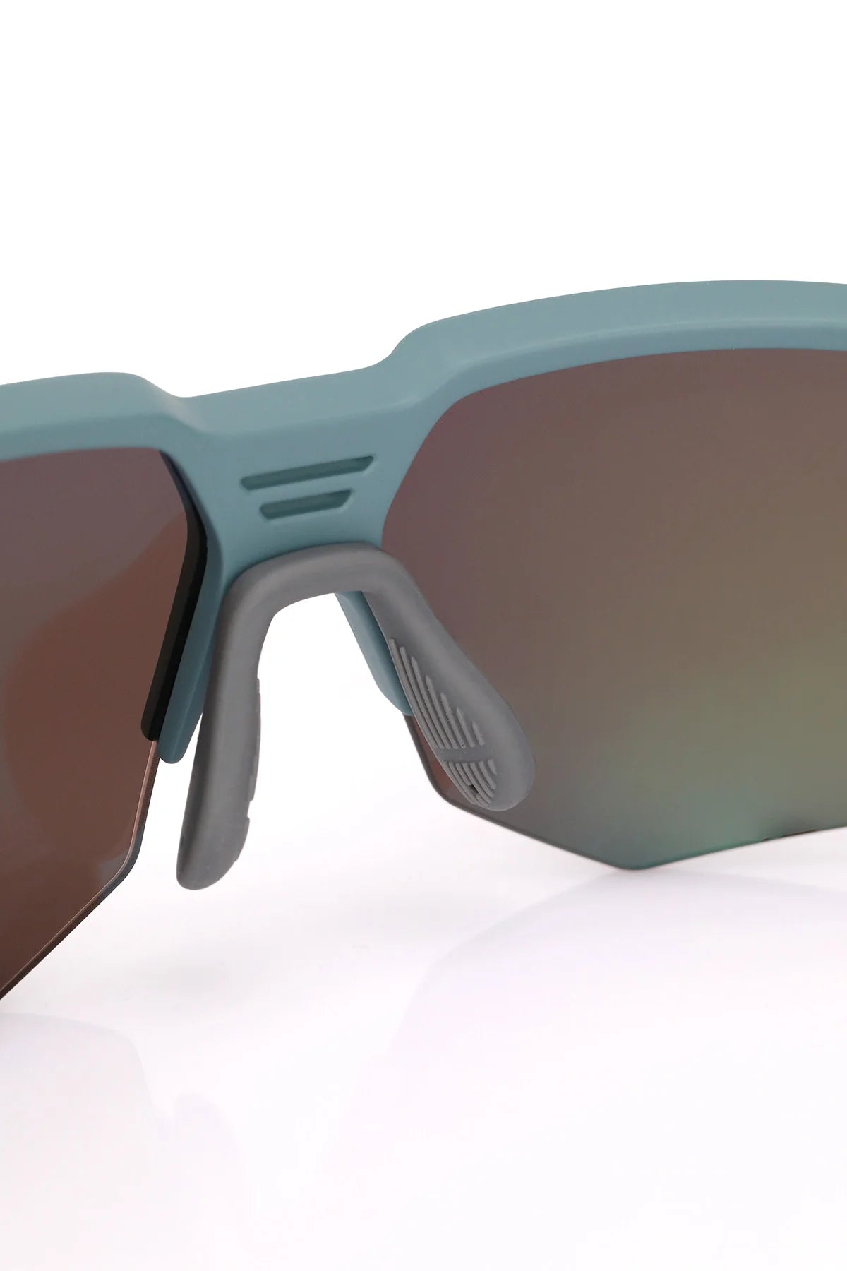Focus On Traverse HueFX P FS034-C1