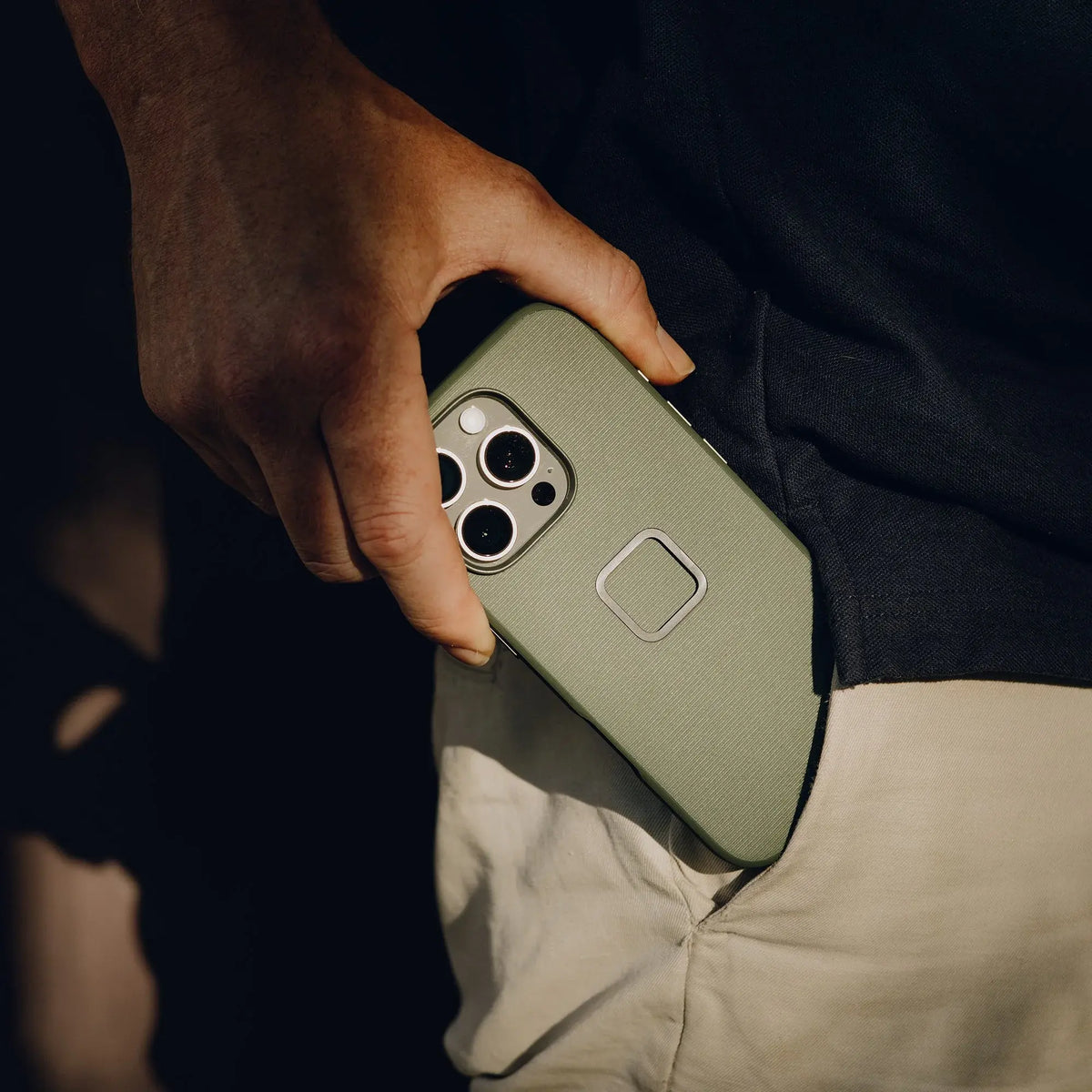 SlimLink Case iPhone 18 Pro MagSafe Kılıf - Sage