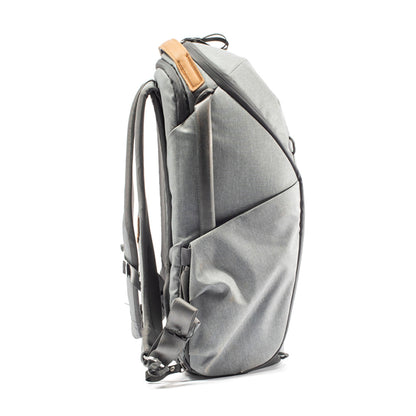 Everyday Backpack Zip 15L Günlük Sırt Çantası - Ash